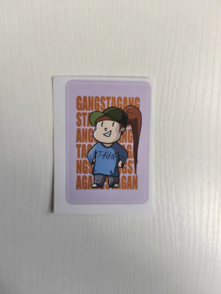 Sticker petite fille orange